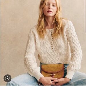 Sezane Bree Jumper in ecru. Like New